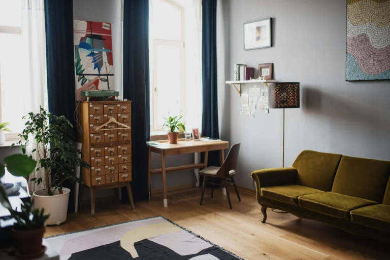 10 Living Room Designs That Maximize Comfort