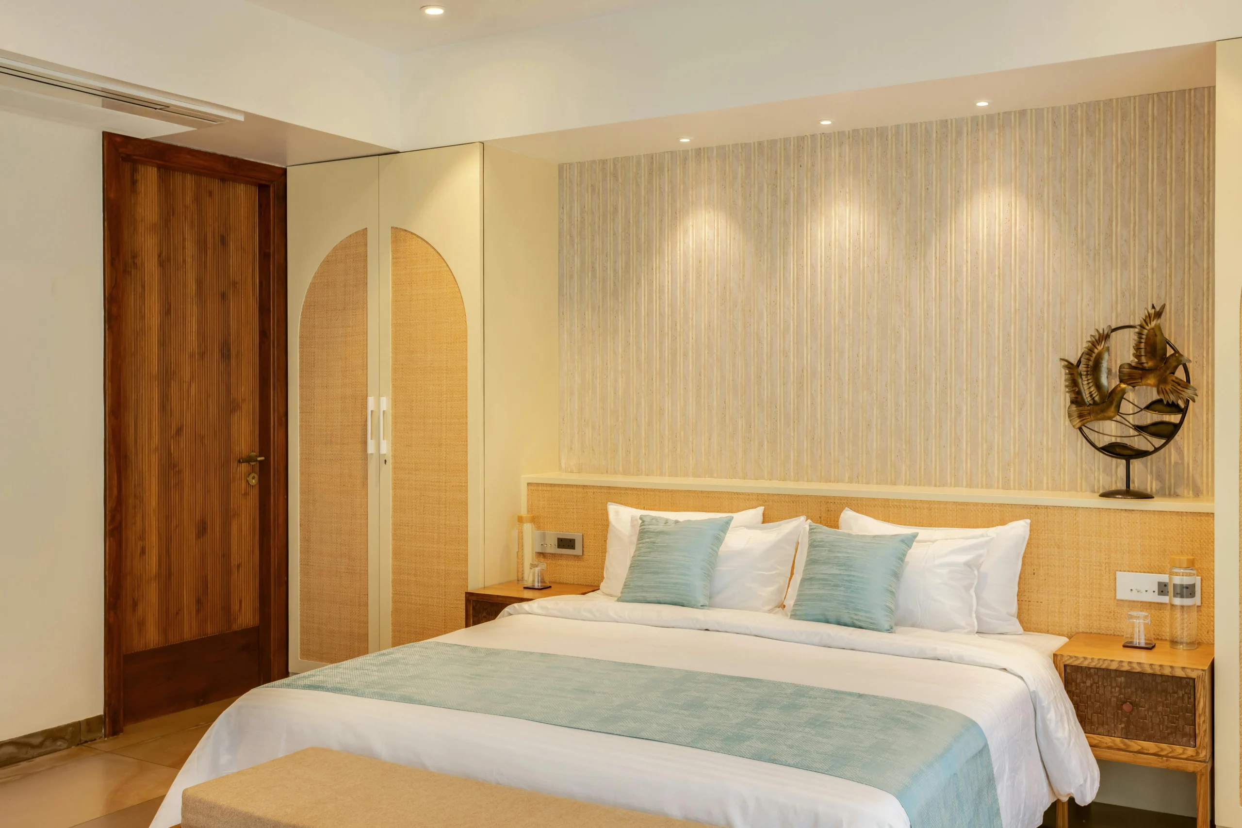 A Dreamy Retreat 10 Bedroom Decor Ideas You'll Love