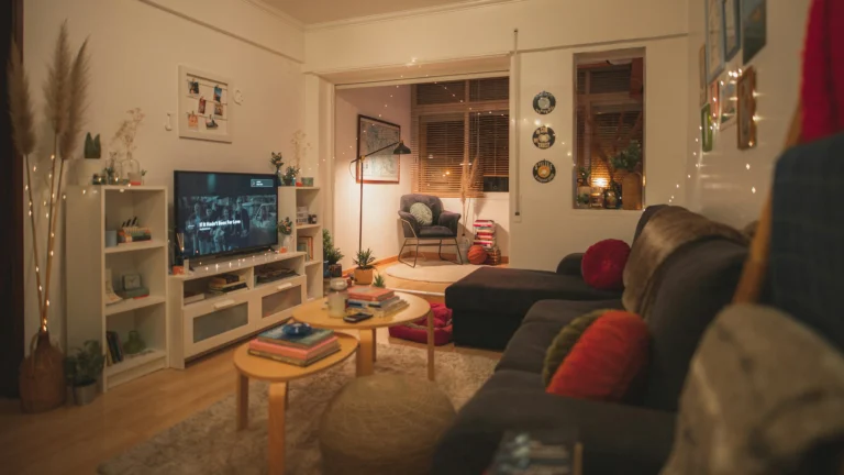 10 Living Room Designs That Feel Effortless And Inviting