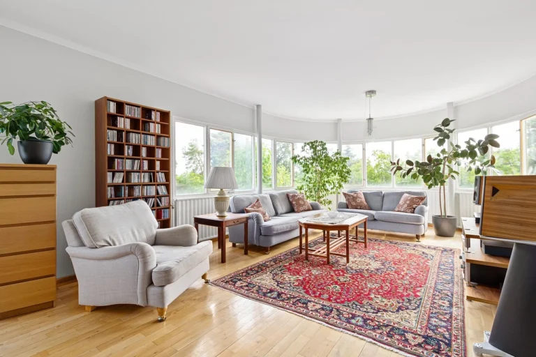 10 Must-Have Home Decor Items for Every Style