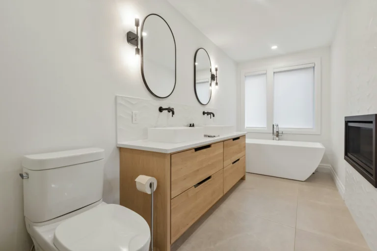 Modern Bathroom Ideas That Add Functionality Without Losing Style