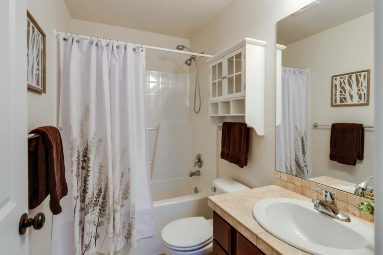 Sleek and Stylish Bathroom Ideas for a Minimalist Home Refresh